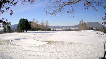 Weather camera view of Country Club of Harrisburg.