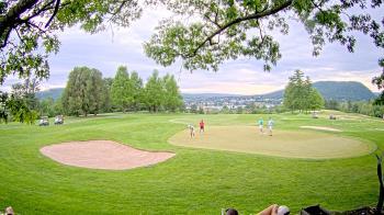 Weather camera view of Country Club of Harrisburg.