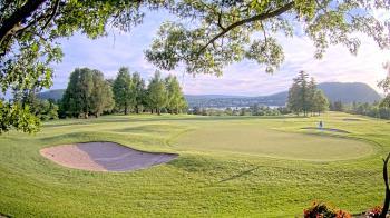 Weather camera view of Country Club of Harrisburg.