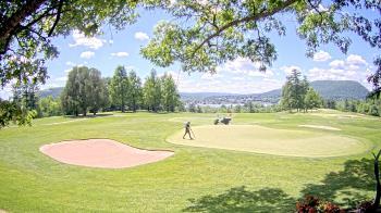 Weather camera view of Country Club of Harrisburg.