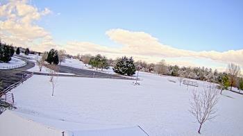 Weather camera view of Oak Ridge Park.