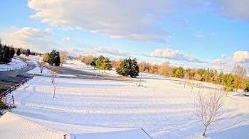 Weather camera view of Oak Ridge Park.