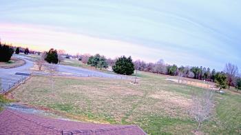 Weather camera view of Oak Ridge Park.