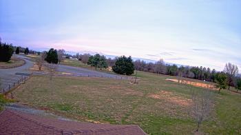 Weather camera view of Oak Ridge Park.