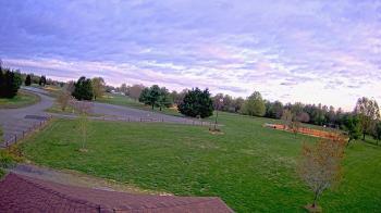 Weather camera view of Oak Ridge Park.