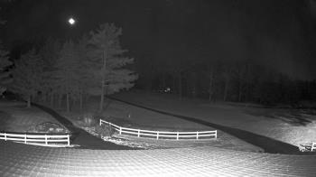 Weather camera view of White Plains Regional Park.