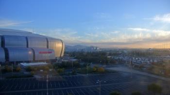 Weather camera view of City of Glendale Media Center.