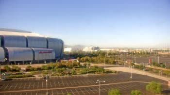 Weather camera view of City of Glendale Media Center.
