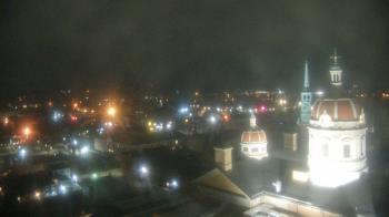 Weather camera view of The Yorktowne Hotel.