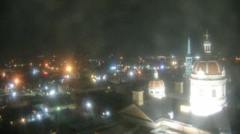 Weather camera view of The Yorktowne Hotel.