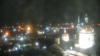 Weather camera view of The Yorktowne Hotel.