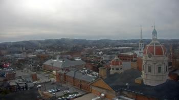 Weather camera view of The Yorktowne Hotel.