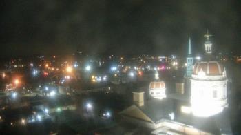 Weather camera view of The Yorktowne Hotel.