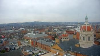 Weather camera view of The Yorktowne Hotel.