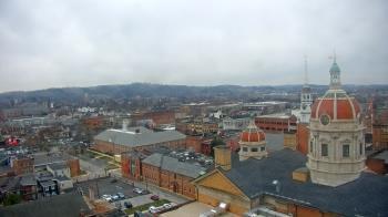 Weather camera view of The Yorktowne Hotel.