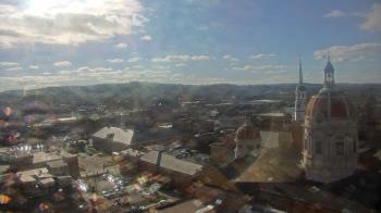 Weather camera view of The Yorktowne Hotel.