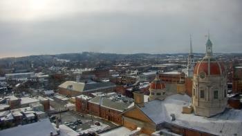 Weather camera view of The Yorktowne Hotel.