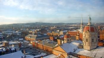 Weather camera view of The Yorktowne Hotel.