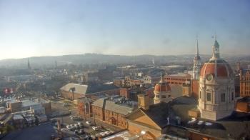 Weather camera view of The Yorktowne Hotel.