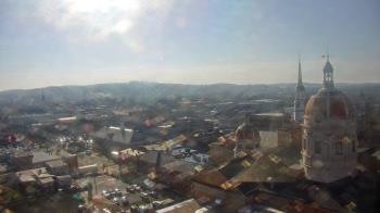 Weather camera view of The Yorktowne Hotel.