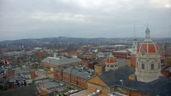 Weather camera view of The Yorktowne Hotel.