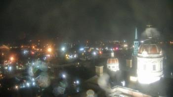 Weather camera view of The Yorktowne Hotel.