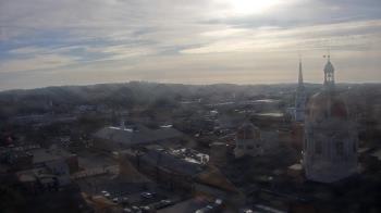 Weather camera view of The Yorktowne Hotel.