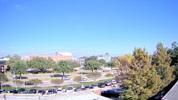 Weather camera view of Chalmette HS.
