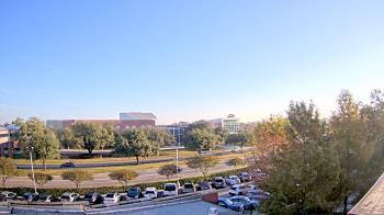 Weather camera view of Chalmette HS.