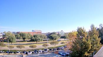 Weather camera view of Chalmette HS.