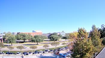 Weather camera view of Chalmette HS.
