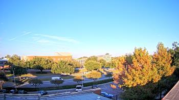 Weather camera view of Chalmette HS.