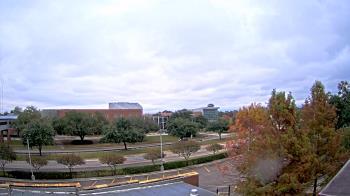 Weather camera view of Chalmette HS.