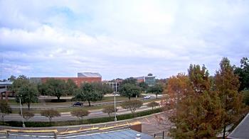 Weather camera view of Chalmette HS.