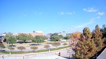Weather camera view of Chalmette HS.