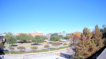 Weather camera view of Chalmette HS.