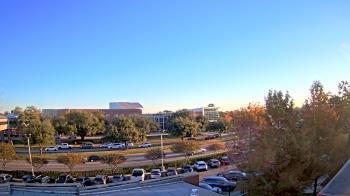 Weather camera view of Chalmette HS.