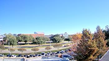 Weather camera view of Chalmette HS.