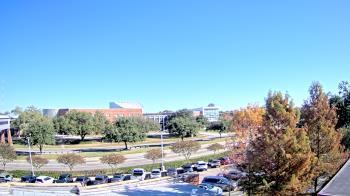 Weather camera view of Chalmette HS.
