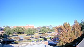 Weather camera view of Chalmette HS.