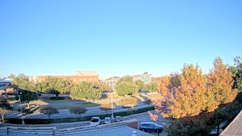 Weather camera view of Chalmette HS.