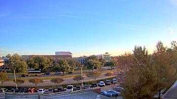 Weather camera view of Chalmette HS.