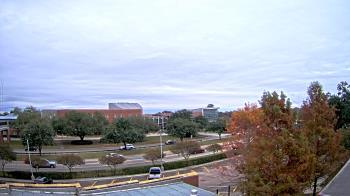 Weather camera view of Chalmette HS.