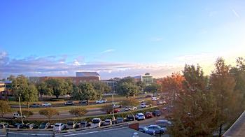 Weather camera view of Chalmette HS.