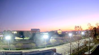 Weather camera view of Chalmette HS.