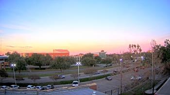 Weather camera view of Chalmette HS.