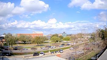 Weather camera view of Chalmette HS.