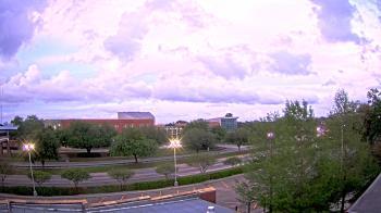 Weather camera view of Chalmette HS.