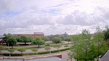 Weather camera view of Chalmette HS.