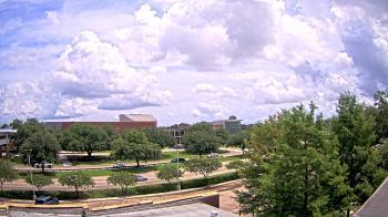 Weather camera view of Chalmette HS.
